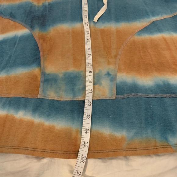 🦋🦋Hopely Loose-Fitting Tye Dye Hooded Sweatshirt SZ Large Boutique New🦋🦋 - Picture 5 of 6